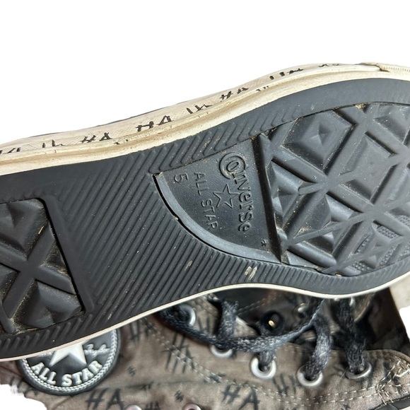 Joker high top converse - Picture 8 of 11